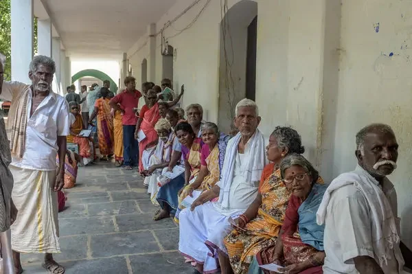 Vitreoretinal Equipment